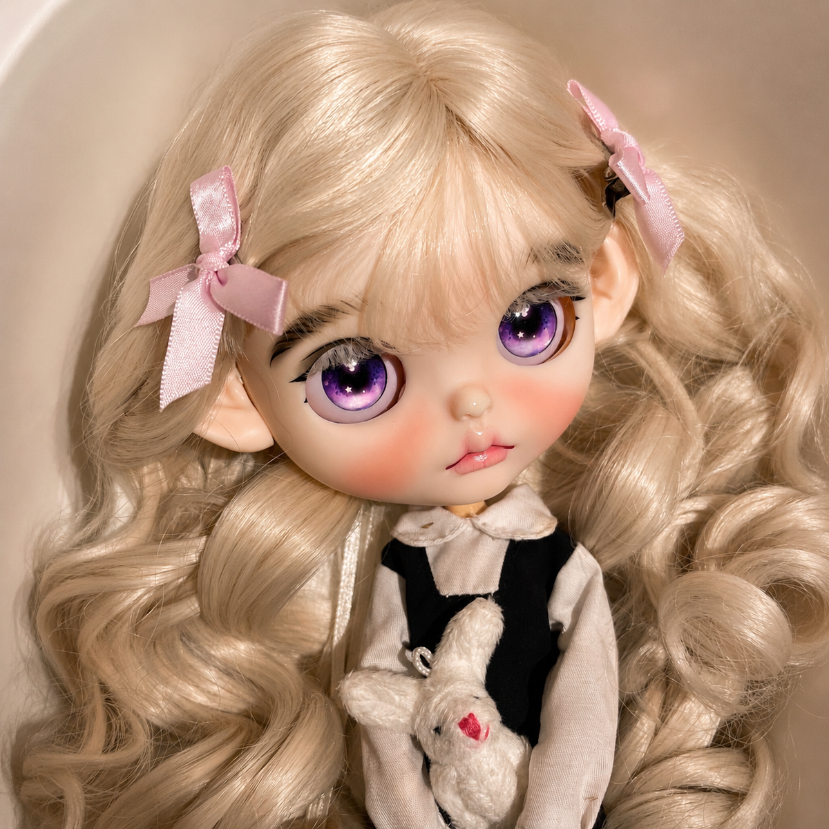 Customized Blythe Doll Full Set – Handmade Doll with Wig, Outfit & 19-Joint Body