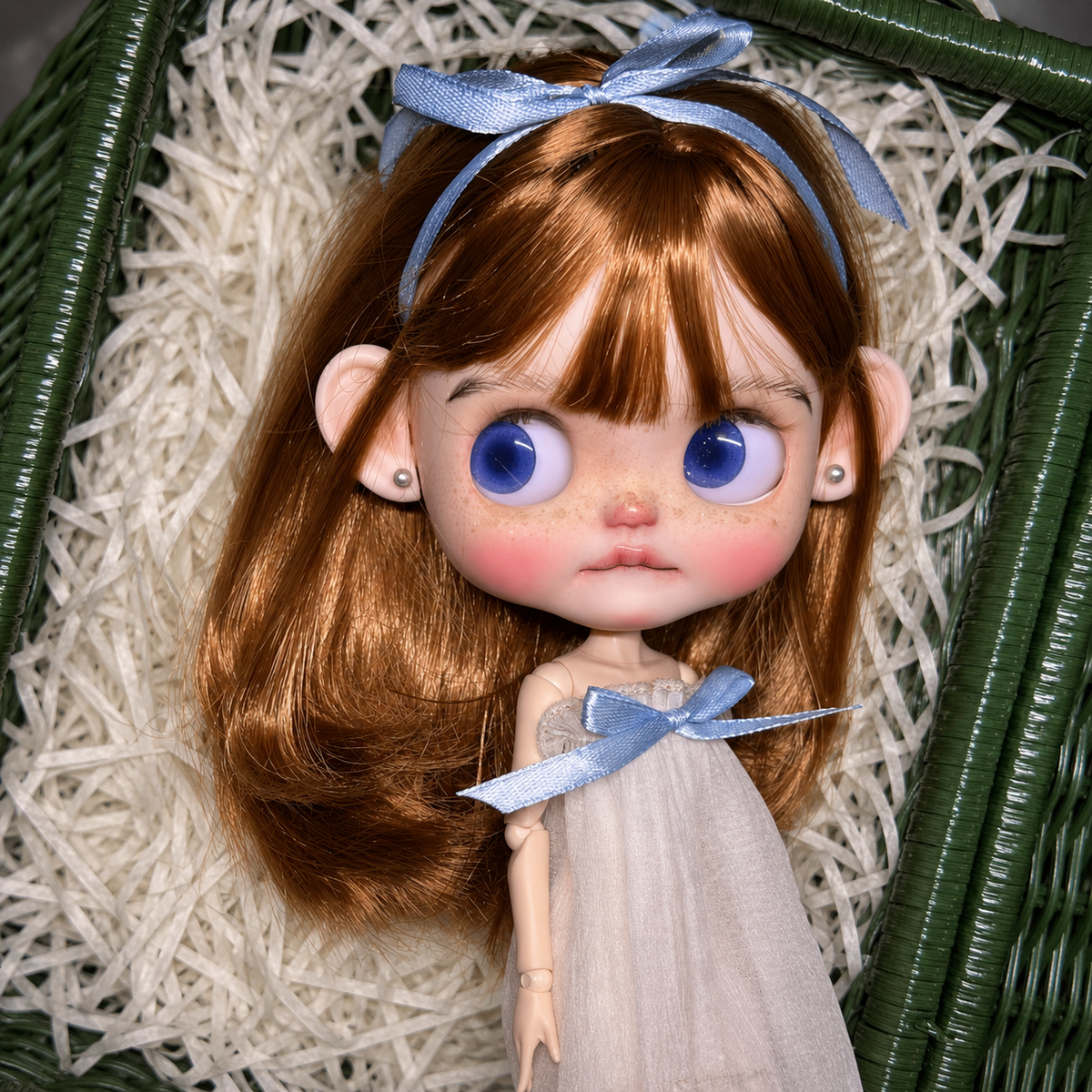 Customized Blythe Doll Full Set – Handmade Doll with Wig, Outfit & 19-Joint Body