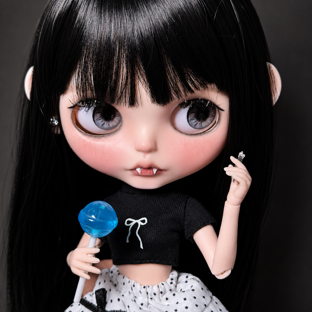 Customized Blythe Doll Full Set – Handmade Doll with Wig, Outfit & 19-Joint Body