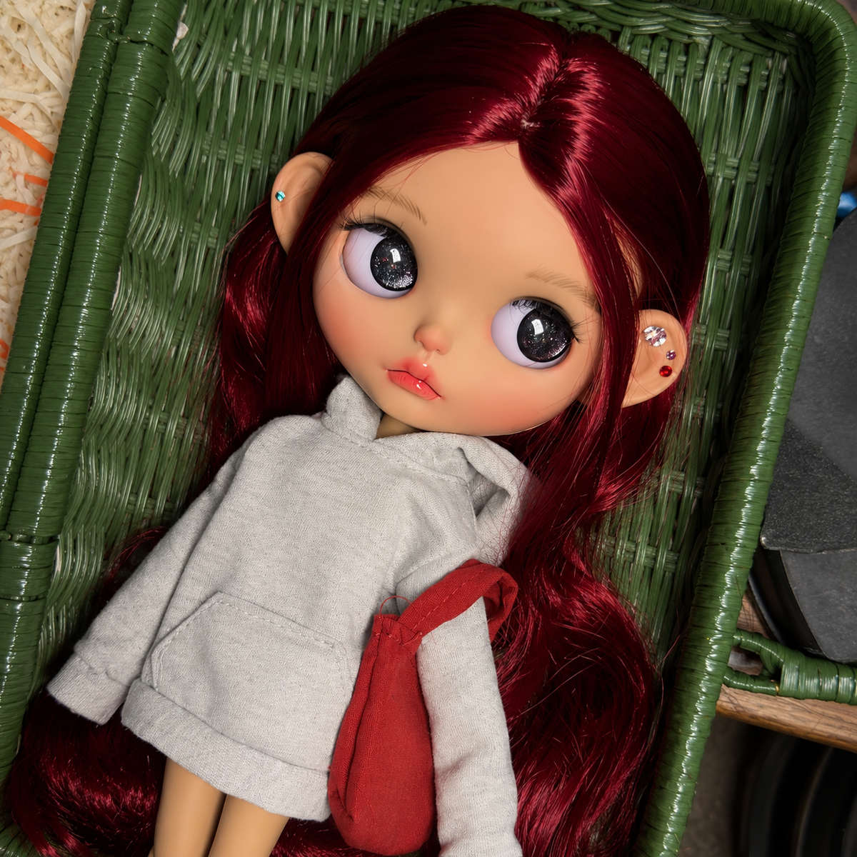 Customized Blythe Doll Full Set – Handmade Doll with Wig, Outfit & 19-Joint Body