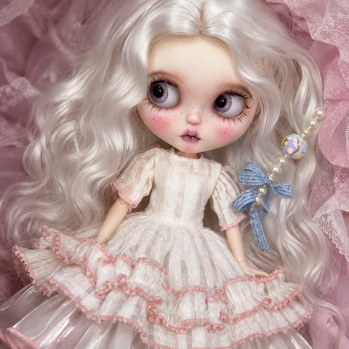 Customized Blythe Doll Full Set – Handmade Doll with Wig, Outfit &19-Joint Body