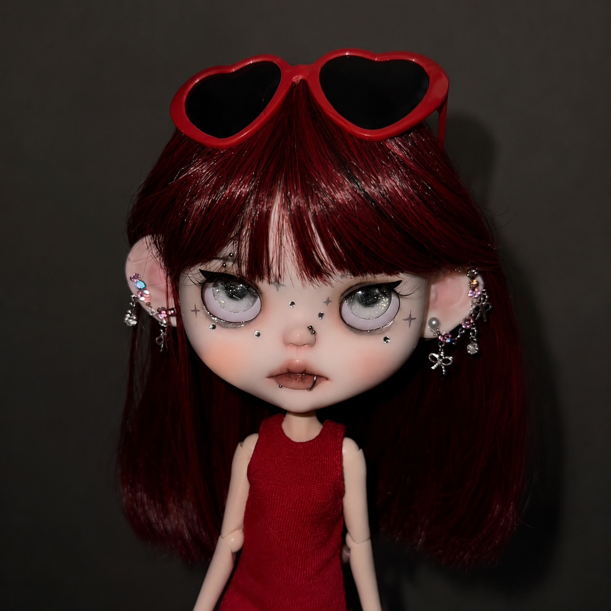 Customized Blythe Doll Full Set – Handmade Doll with Wig, Outfit & 19-Joint Body