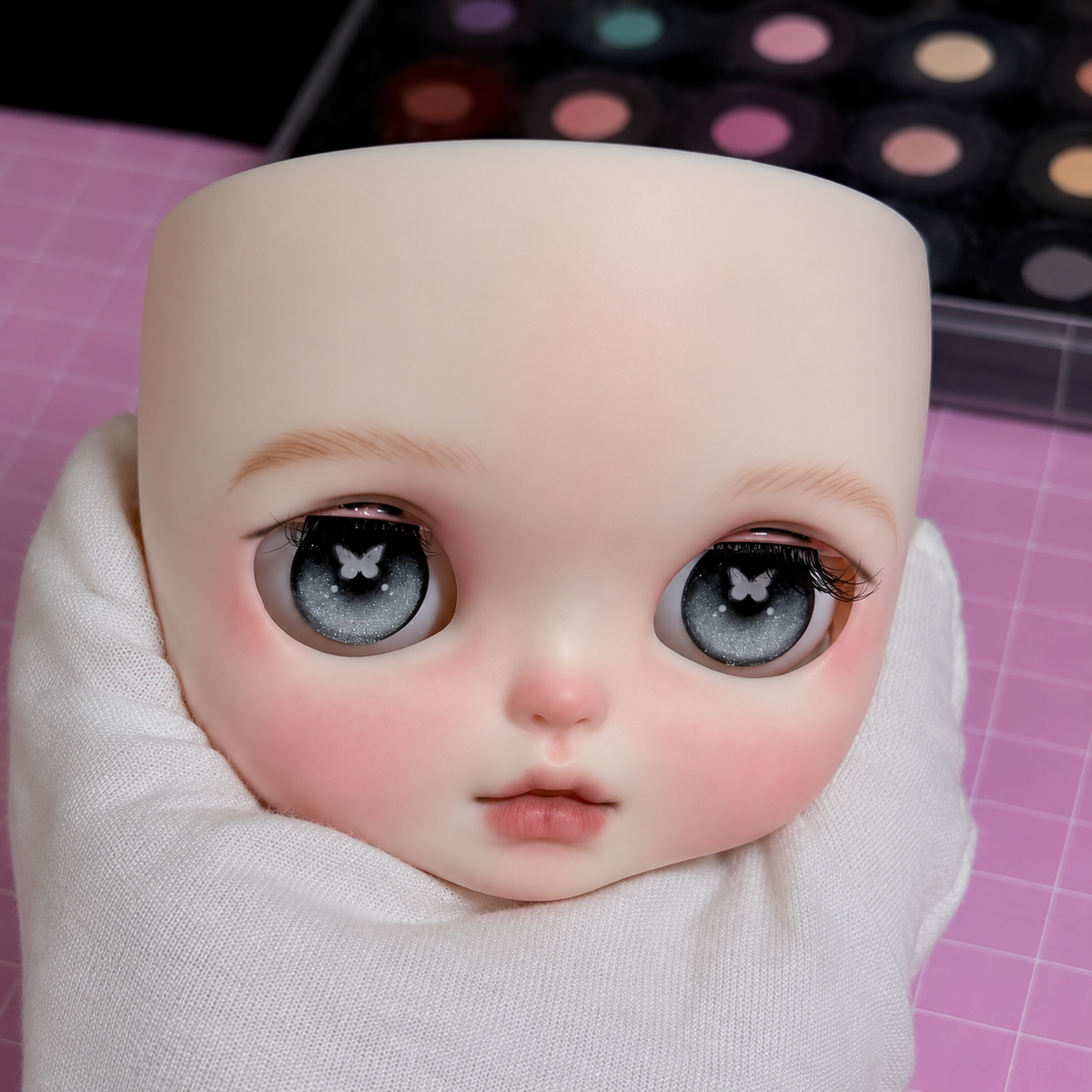 Customized Blythe Doll Full Set – Handmade Doll with Wig, Outfit & 19-Joint Body