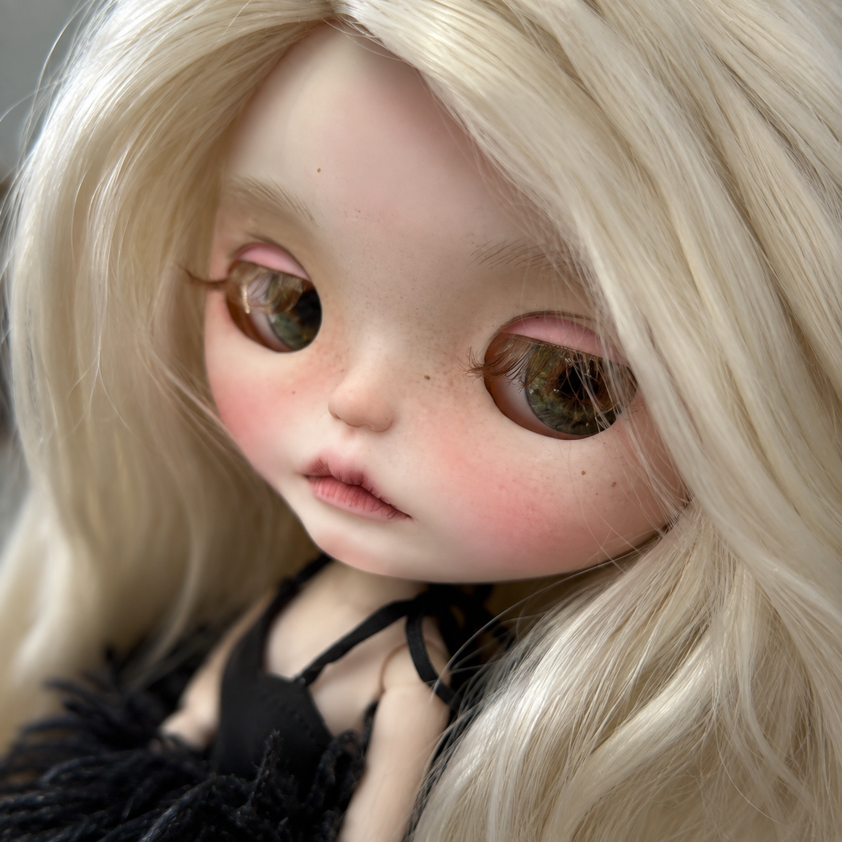 Customized Blythe Doll Full Set – Handmade Doll with Wig, Outfit & 19-Joint Body