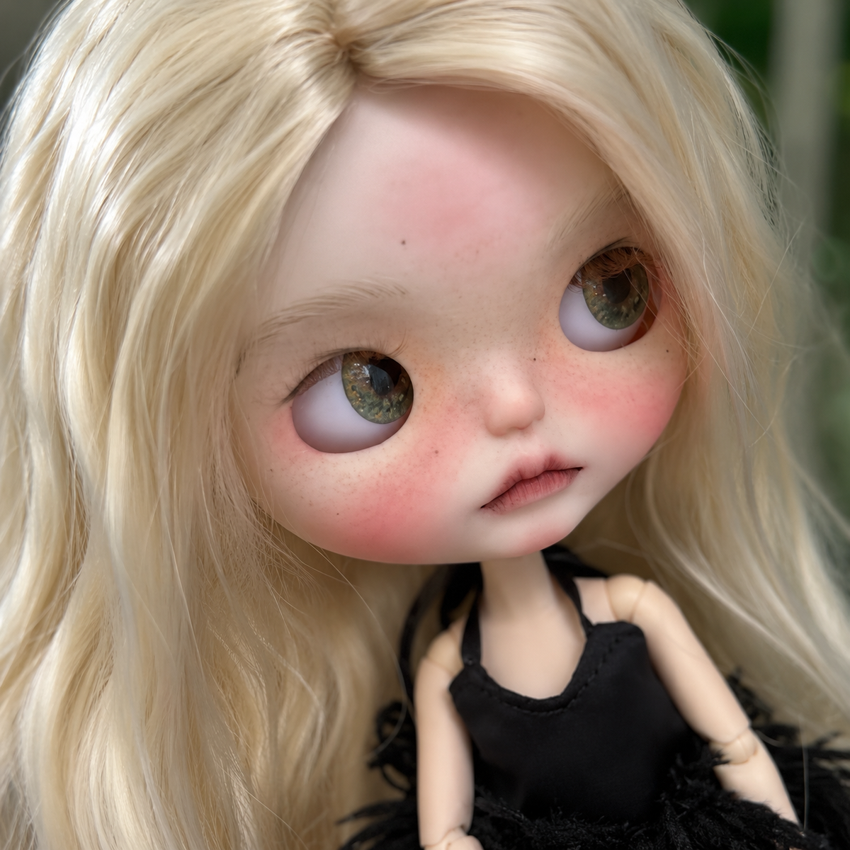 Customized Blythe Doll Full Set – Handmade Doll with Wig, Outfit & 19-Joint Body
