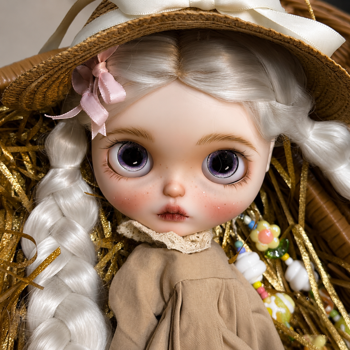 Customized Blythe Doll Full Set – Handmade Doll with Wig, Outfit & 19-Joint Body