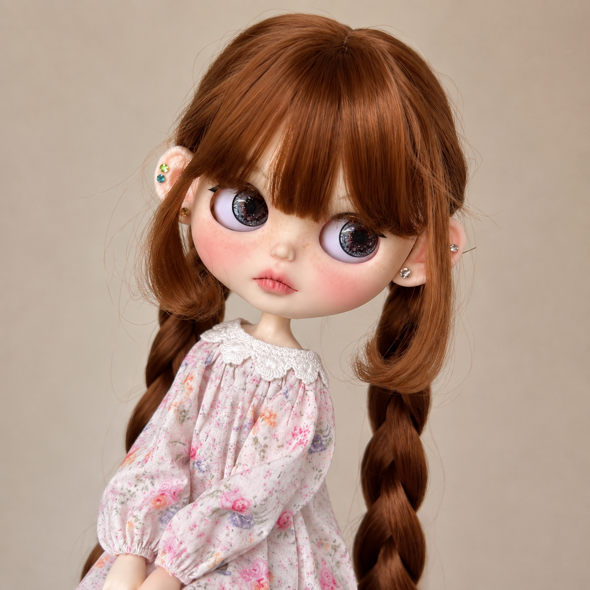 Customized Blythe Doll Full Set – Handmade Doll with Wig, Outfit & 19-Joint Body