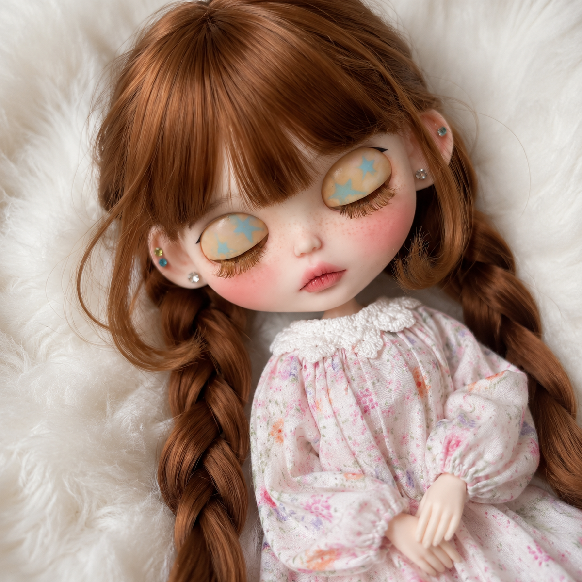 Customized Blythe Doll Full Set – Handmade Doll with Wig, Outfit & 19-Joint Body