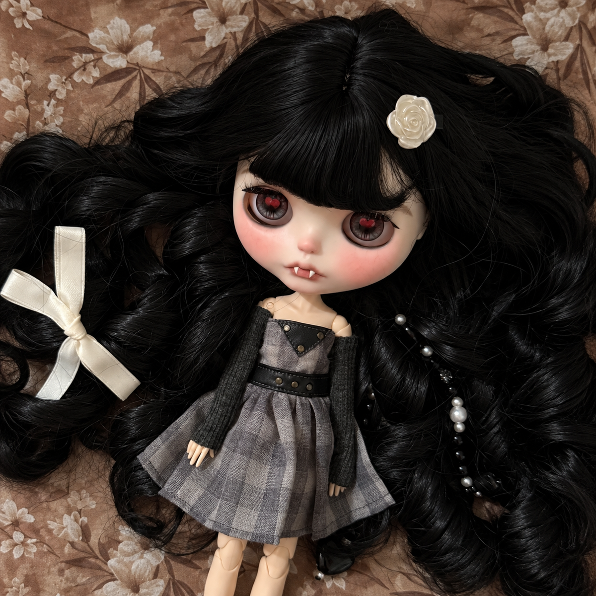 Customized Blythe Doll Full Set – Handmade Doll with Wig, Outfit & 19-Joint Body