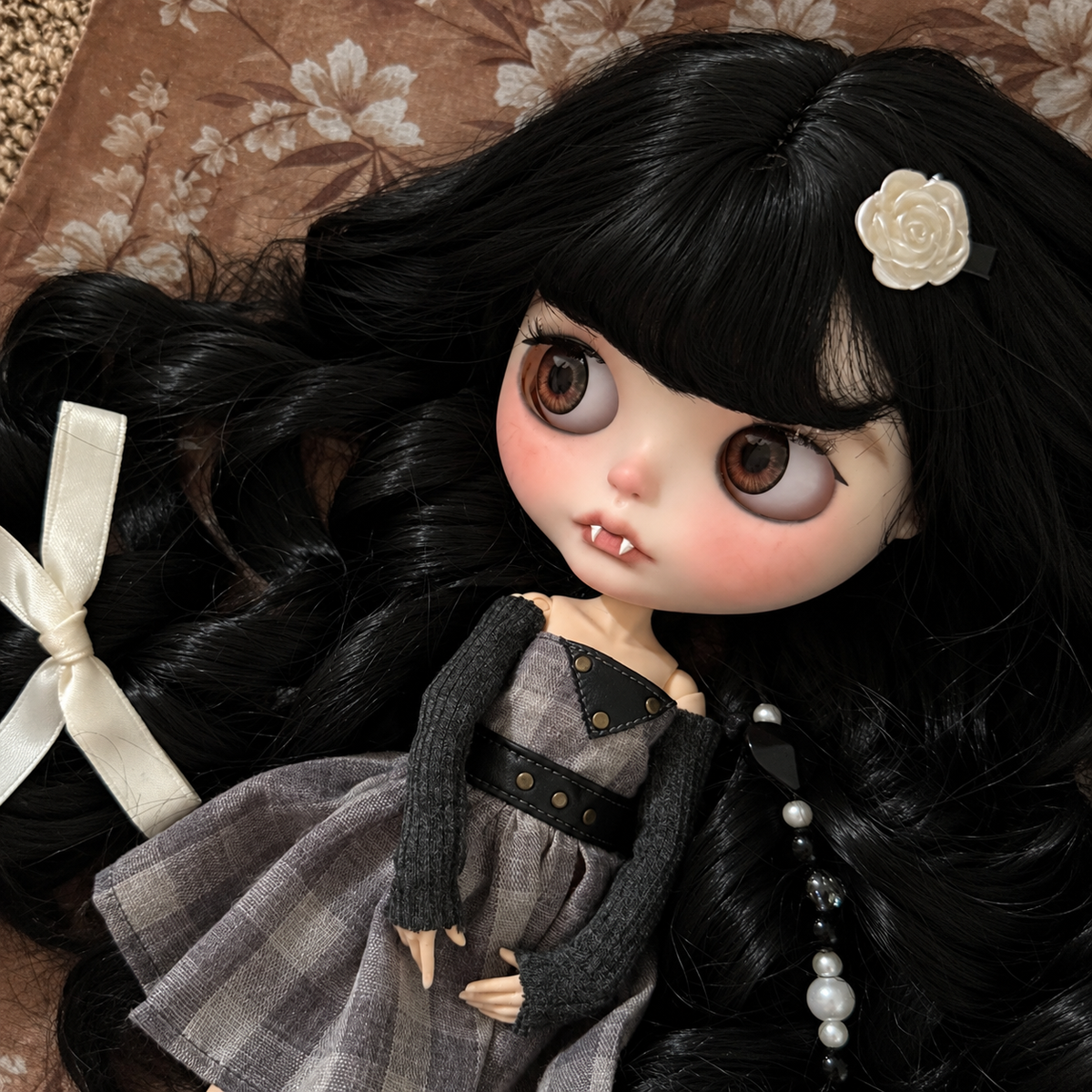 Customized Blythe Doll Full Set – Handmade Doll with Wig, Outfit & 19-Joint Body