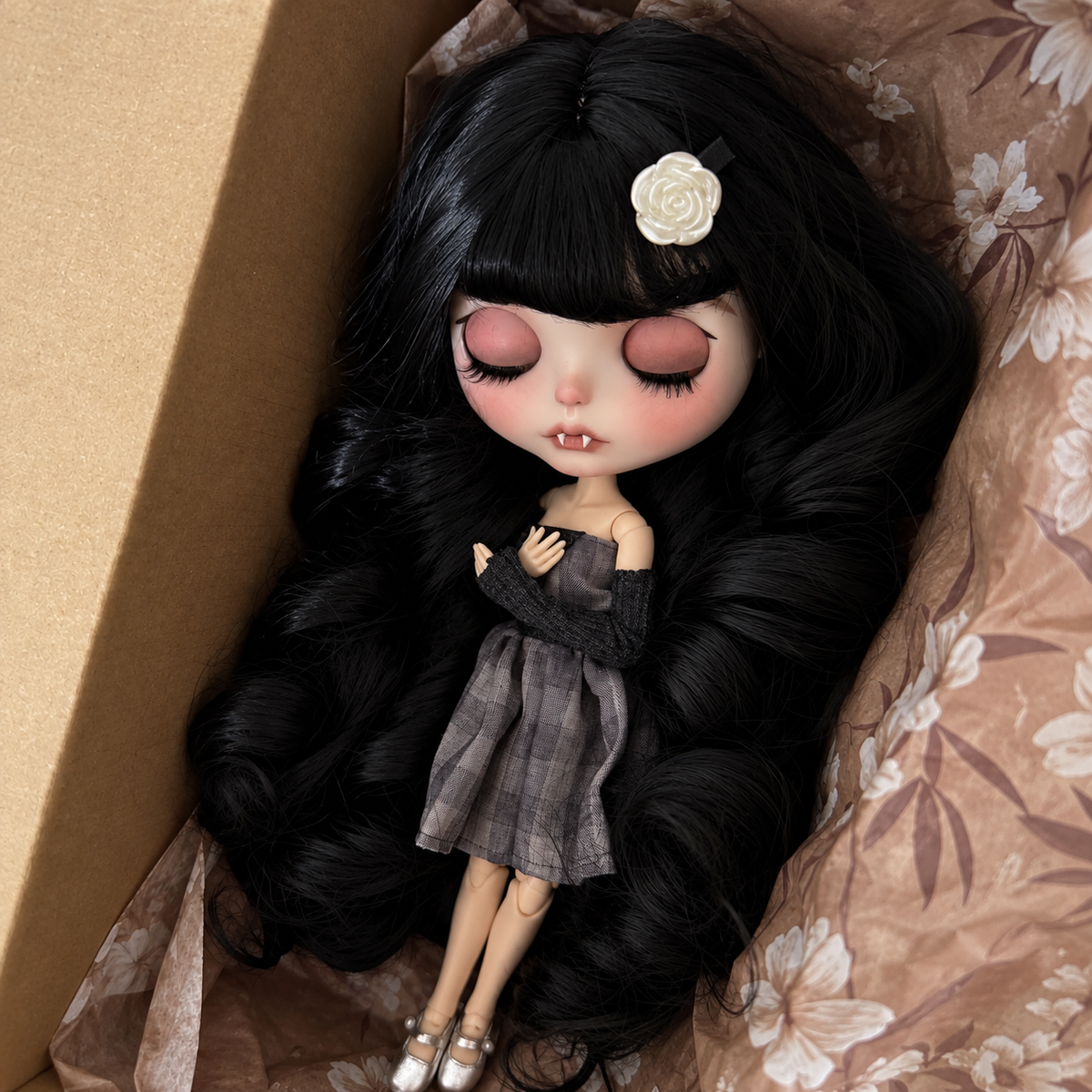 Customized Blythe Doll Full Set – Handmade Doll with Wig, Outfit & 19-Joint Body
