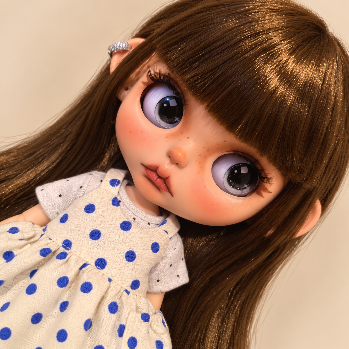 Customized Blythe Doll Full Set – Handmade Doll with Wig, Outfit & 19-Joint Body