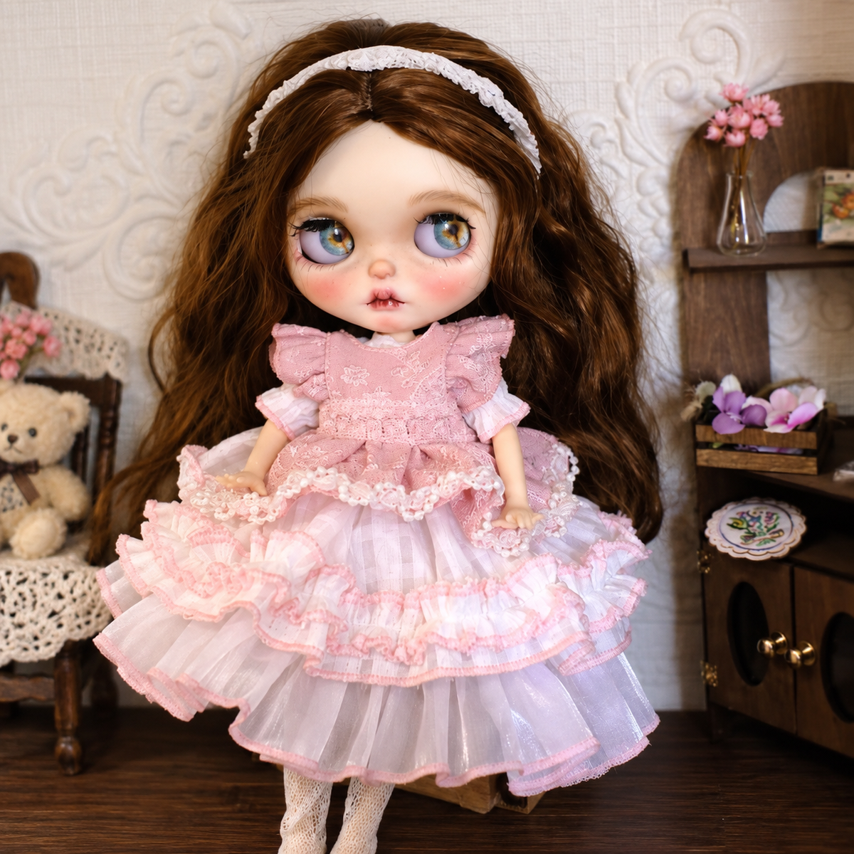 Customized Blythe Doll Full Set – Handmade Doll with Wig, Outfit & 19-Joint Body