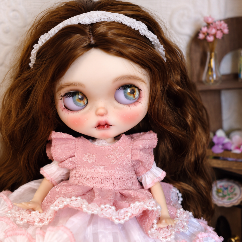 Rosy Daydream — Umberloom Studio custom Blythe doll