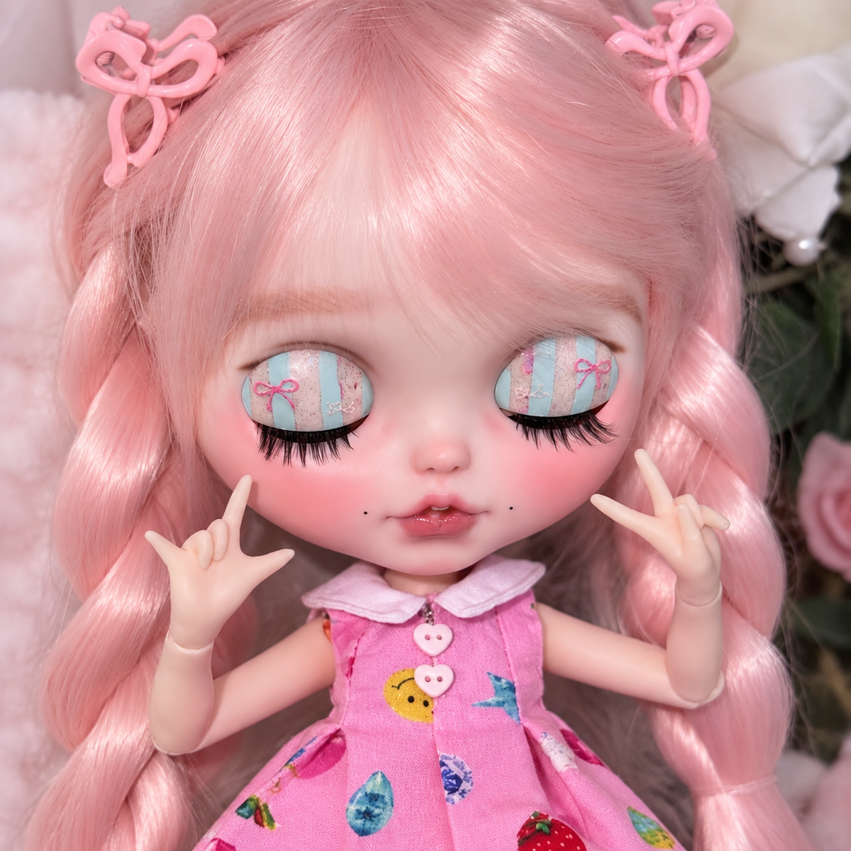 Customized Blythe Doll Full Set – Handmade Doll with Wig, Outfit & 19-Joint Body