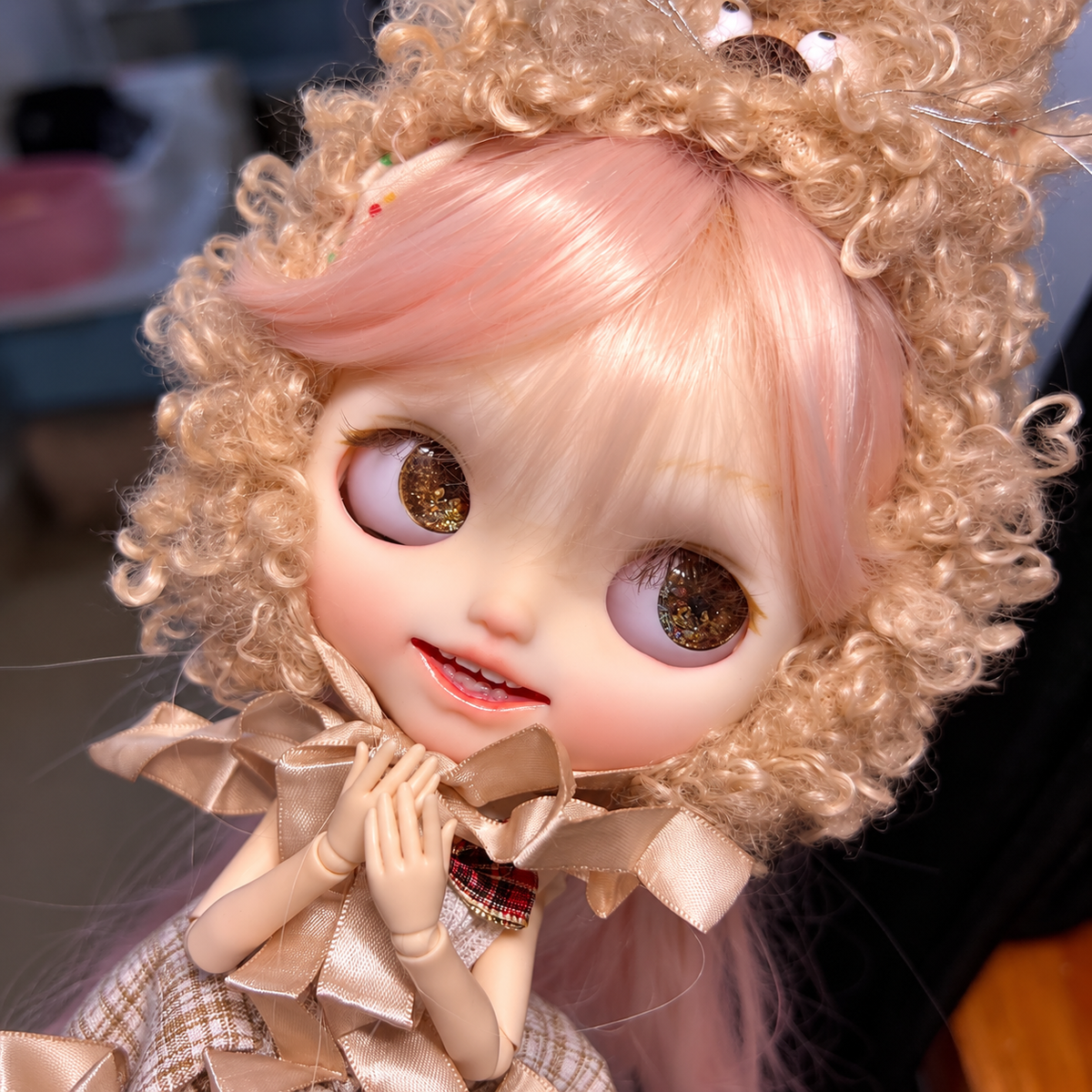 Customized Blythe Doll Full Set – Handmade Sculpted Open-Mouth Doll with 19-Joint Body