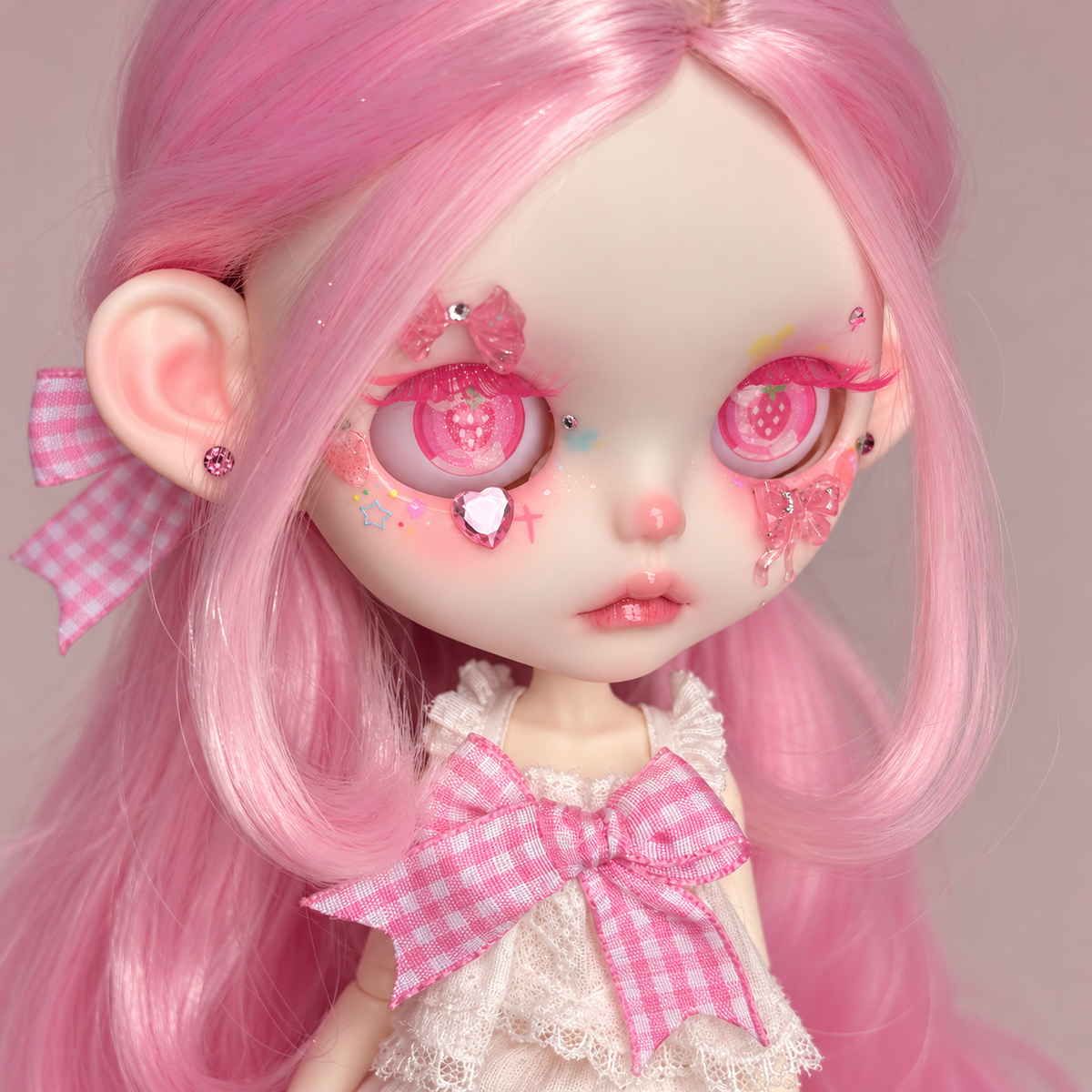 Customized Blythe Doll Full Set – Handmade Doll with Wig, Outfit & 19-Joint Body