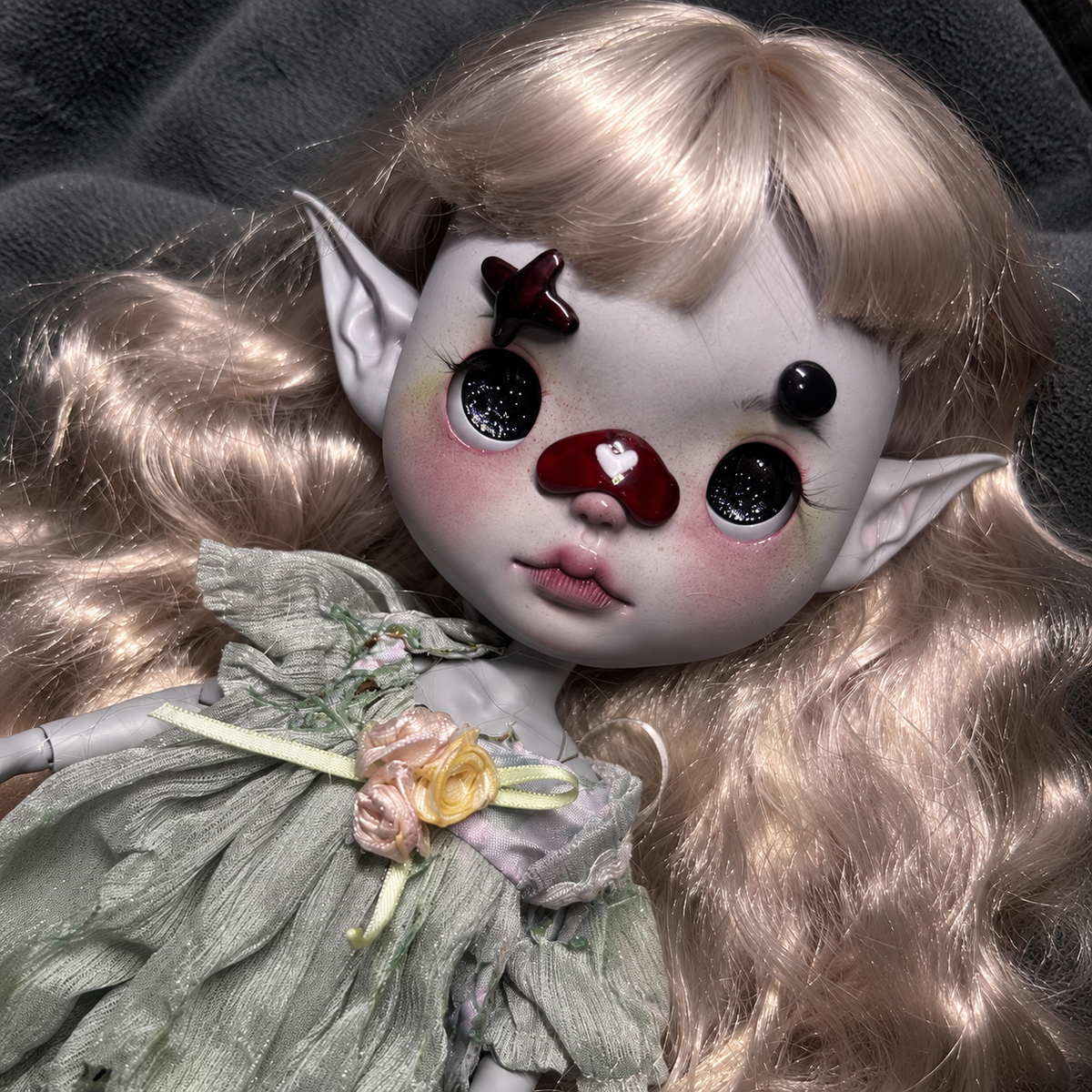 Customized Blythe Doll Full Set – Handmade Doll with Wig, Outfit & 19-Joint Body