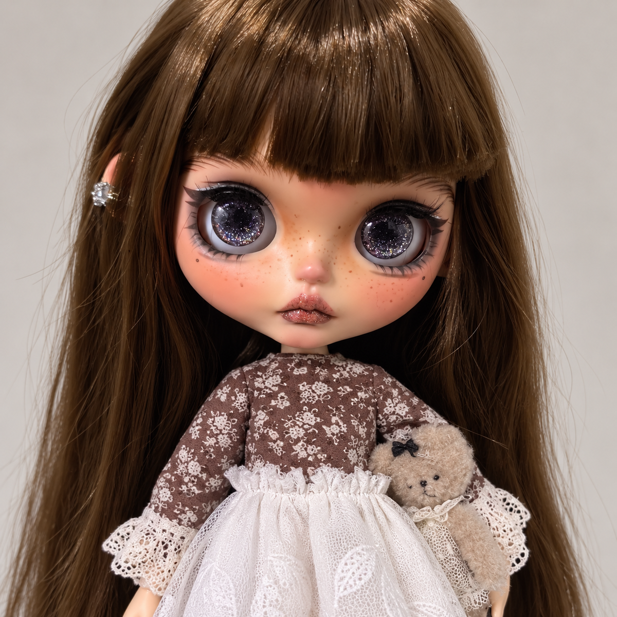 Customized Blythe Doll Full Set – Handmade Doll with Wig, Outfit & 19-Joint Body