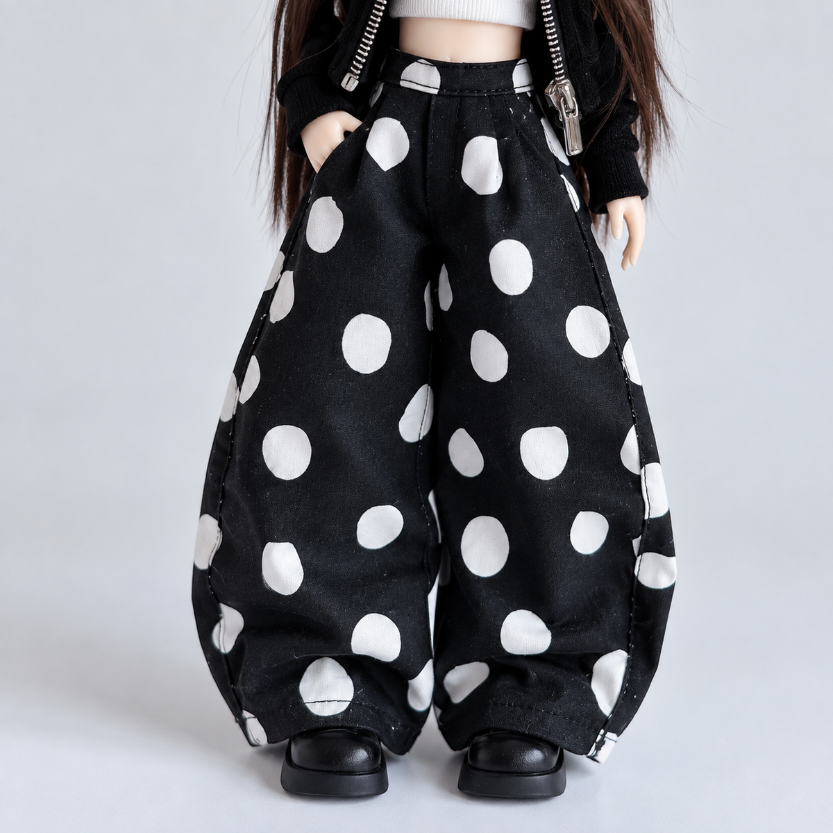 Large Polka Dot Ruched Pants for Azone OB22 Blythe Dolls