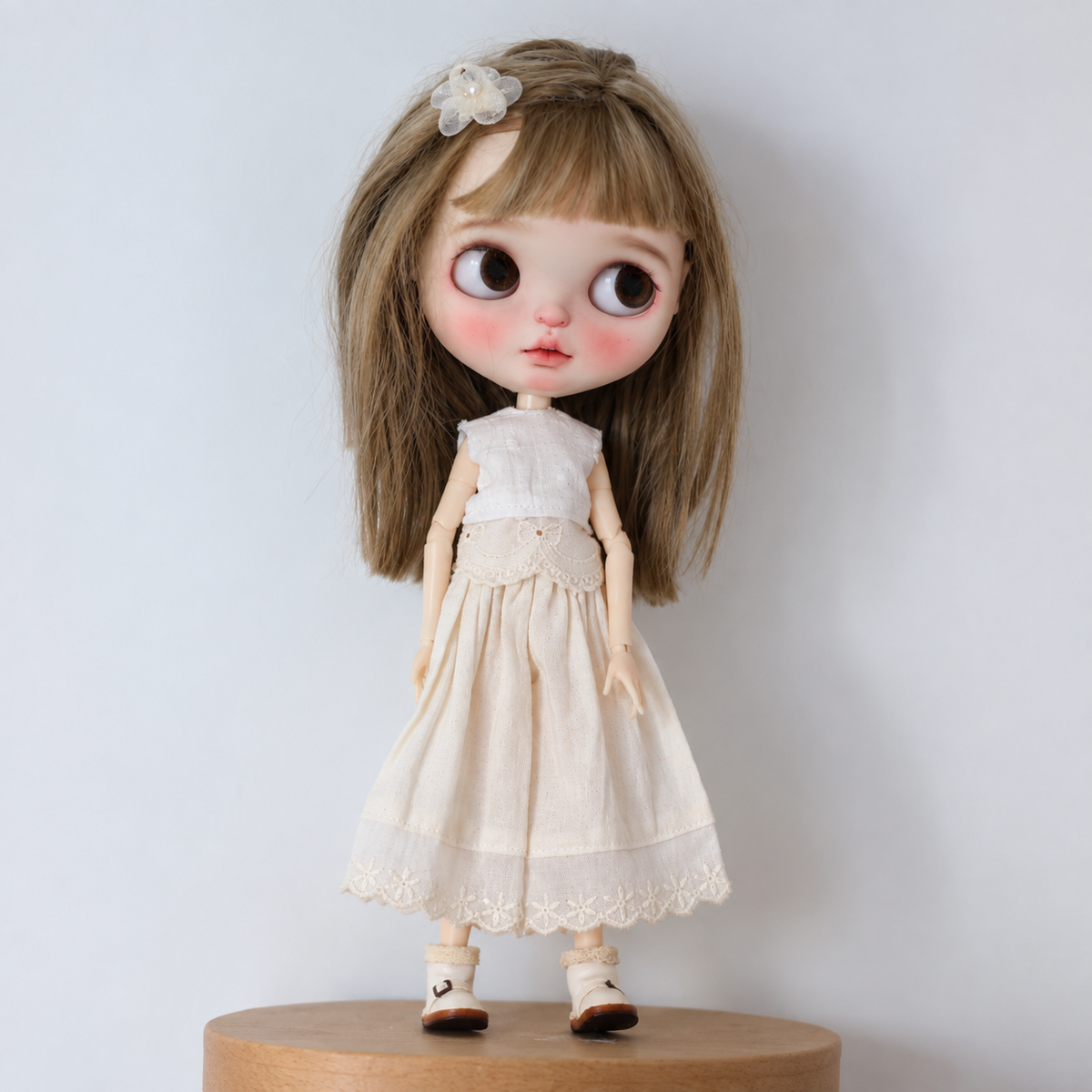 White Embroidered Vest & Pants Set for Blythe OB22 OB24 Dolls