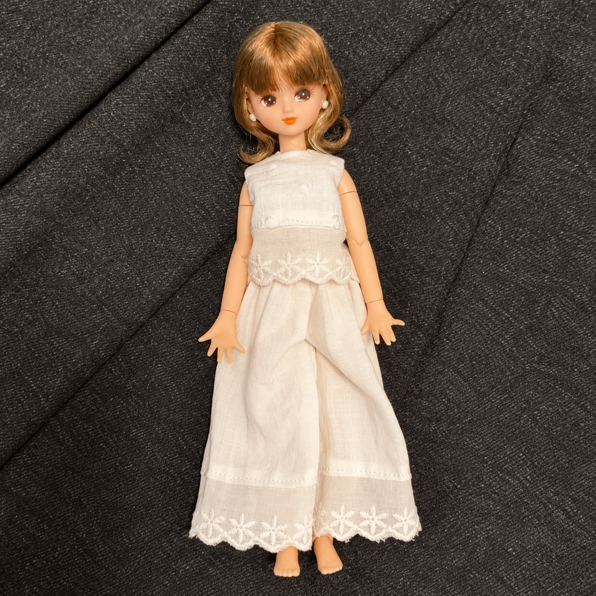 White Embroidered Vest & Pants Set for Blythe OB22 OB24 Dolls