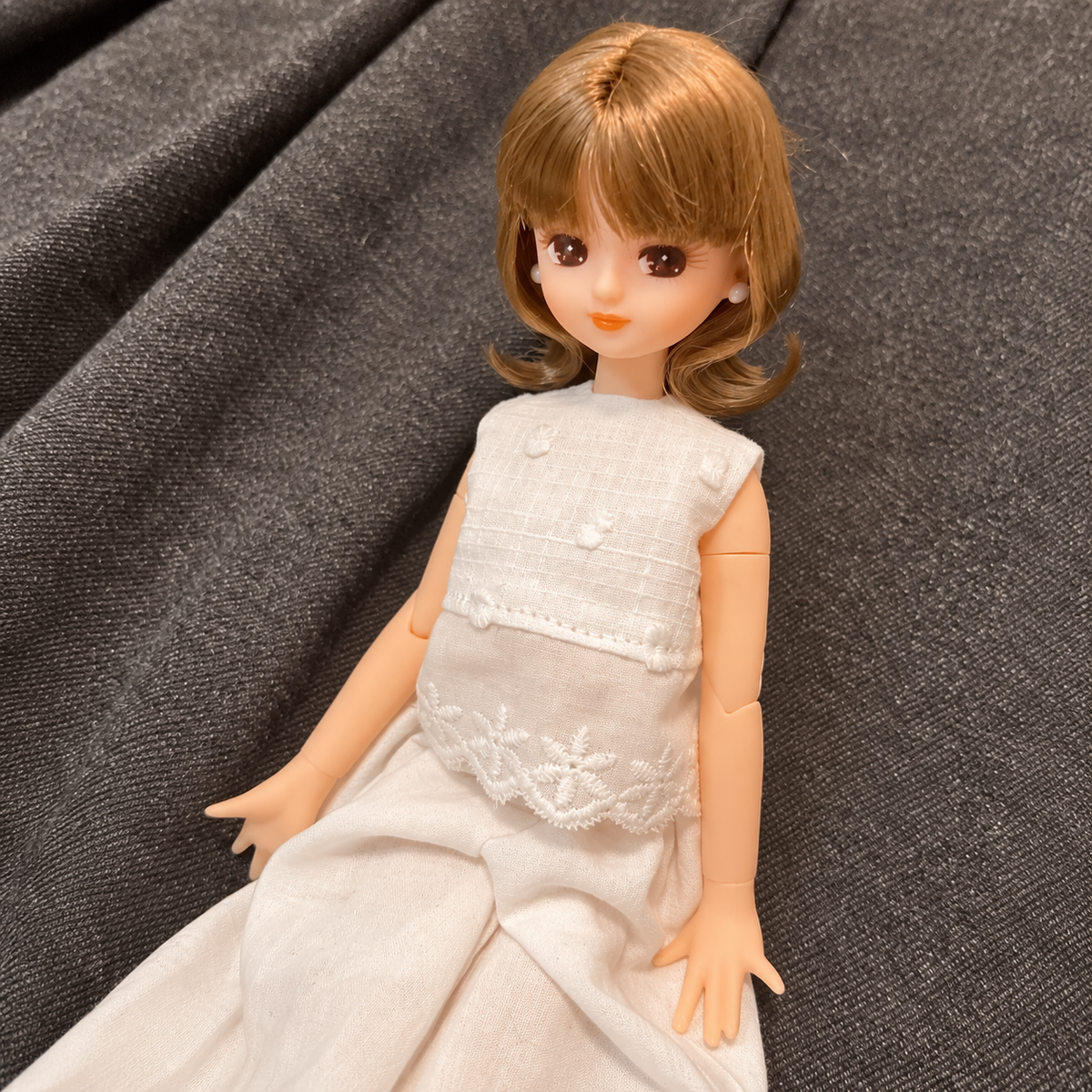 White Embroidered Vest & Pants Set for Blythe OB22 OB24 Dolls
