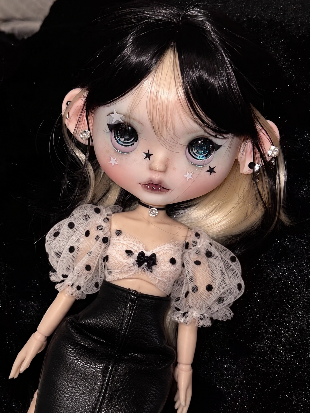 Customized Blythe Doll Full Set – Handmade Doll with Wig, Outfit & 19-Joint Body