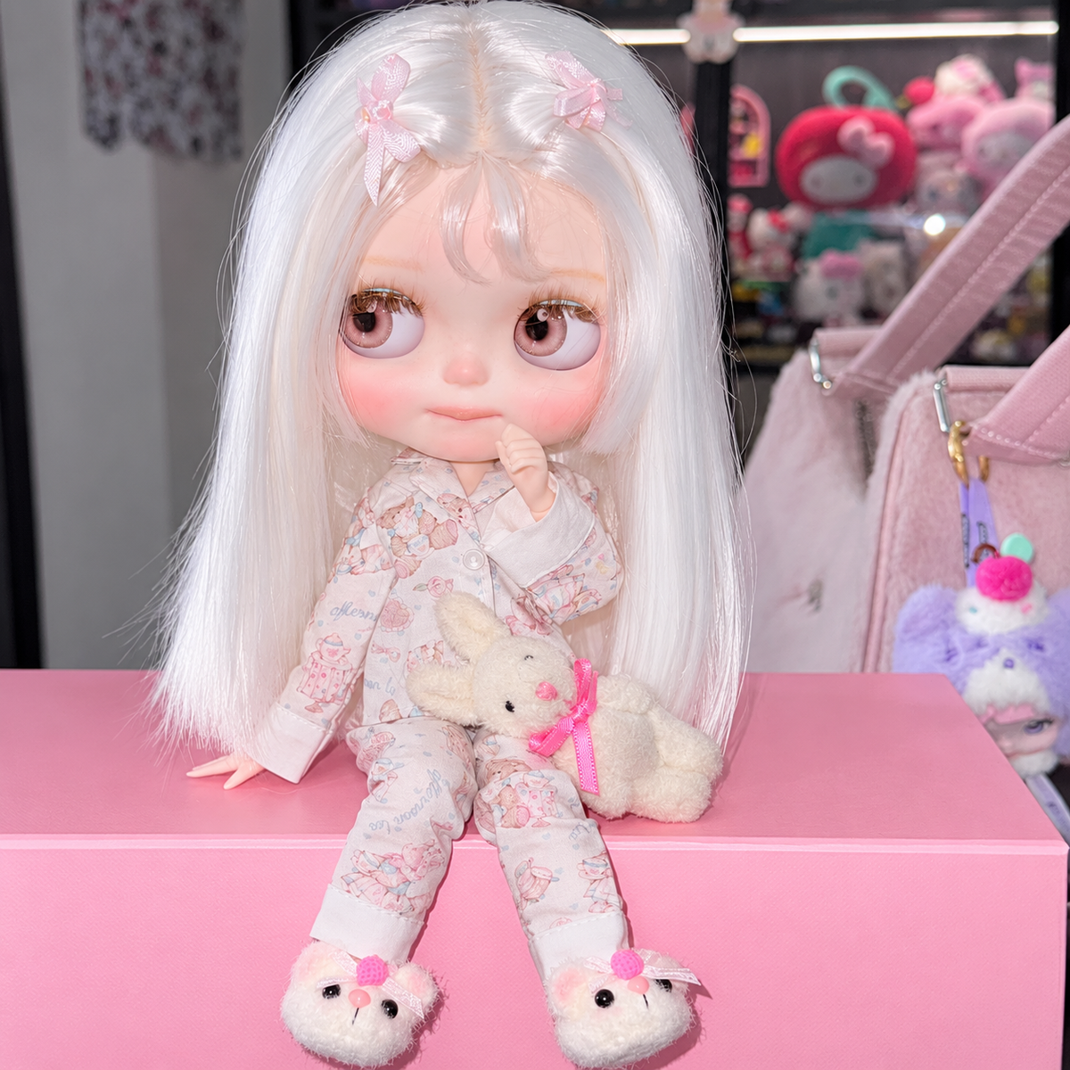 Customized Blythe Doll Full Set – Handmade Doll with Wig, Outfit & 19-Joint Body