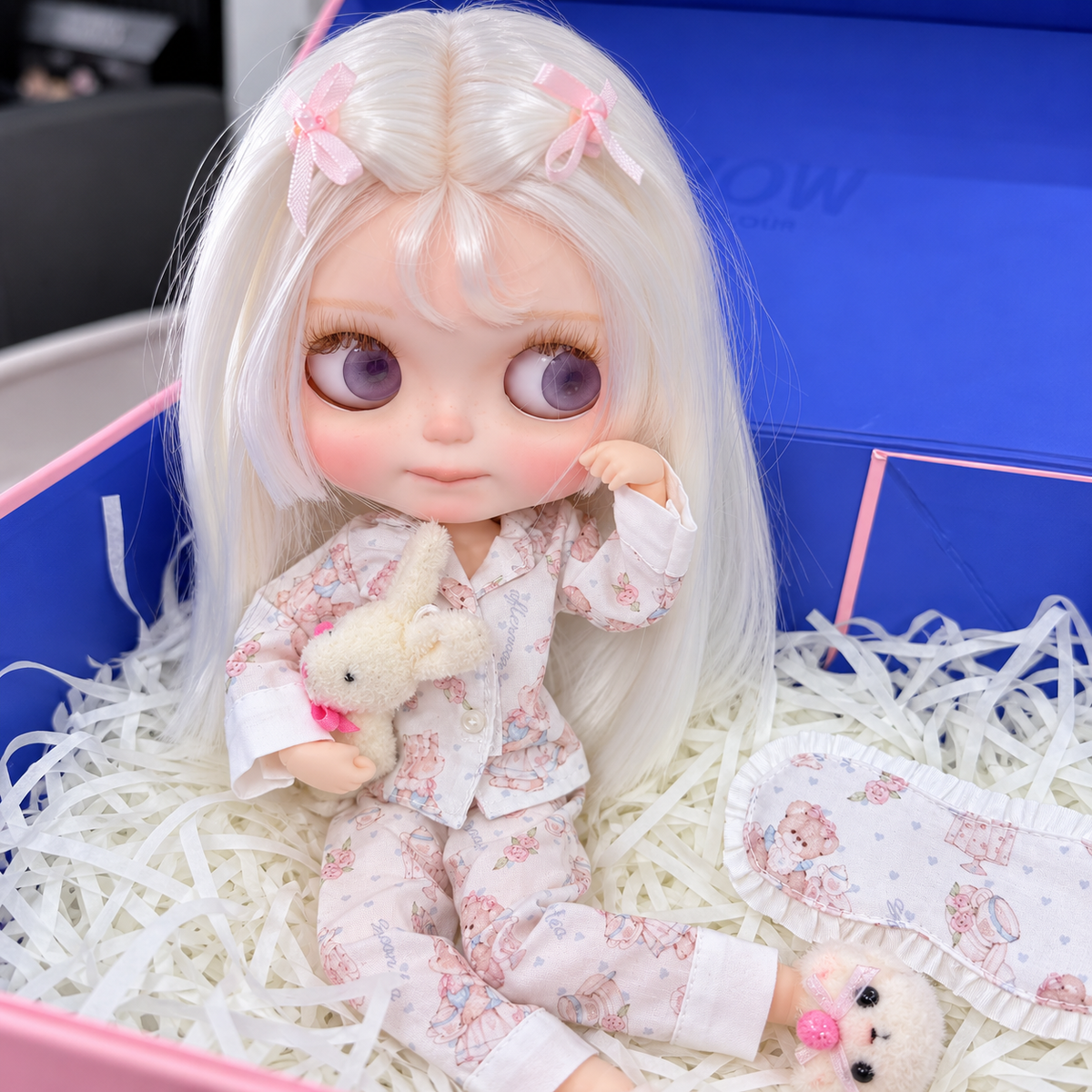 Customized Blythe Doll Full Set – Handmade Doll with Wig, Outfit & 19-Joint Body