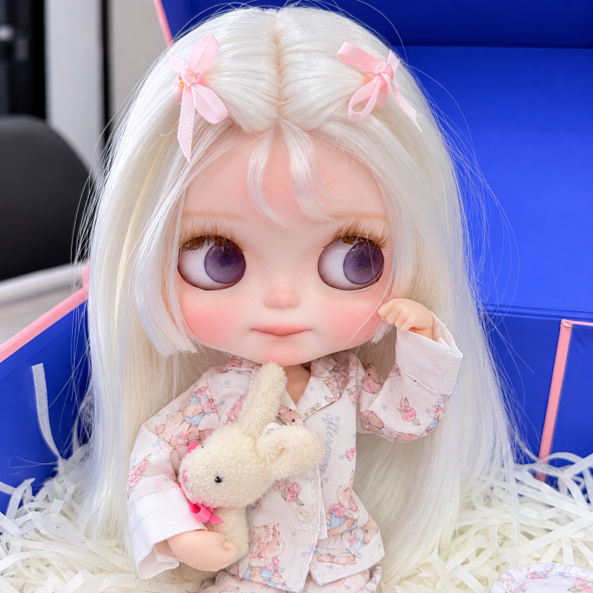 Customized Blythe Doll Full Set – Handmade Doll with Wig, Outfit & 19-Joint Body