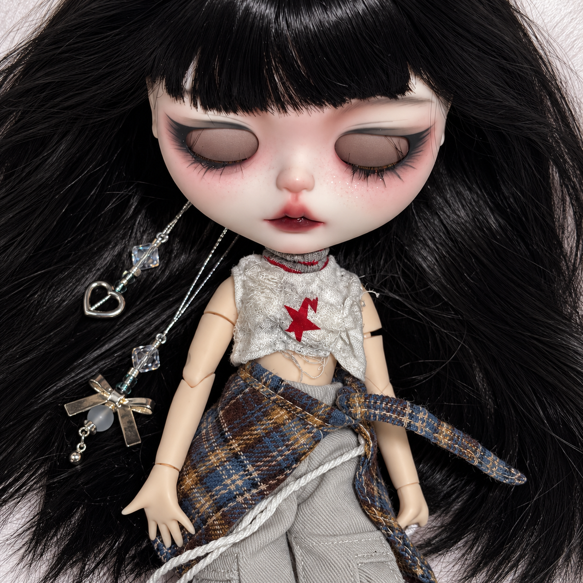 Customized Blythe Doll Full Set – Handmade Doll with Wig, Outfit & 19-Joint Body