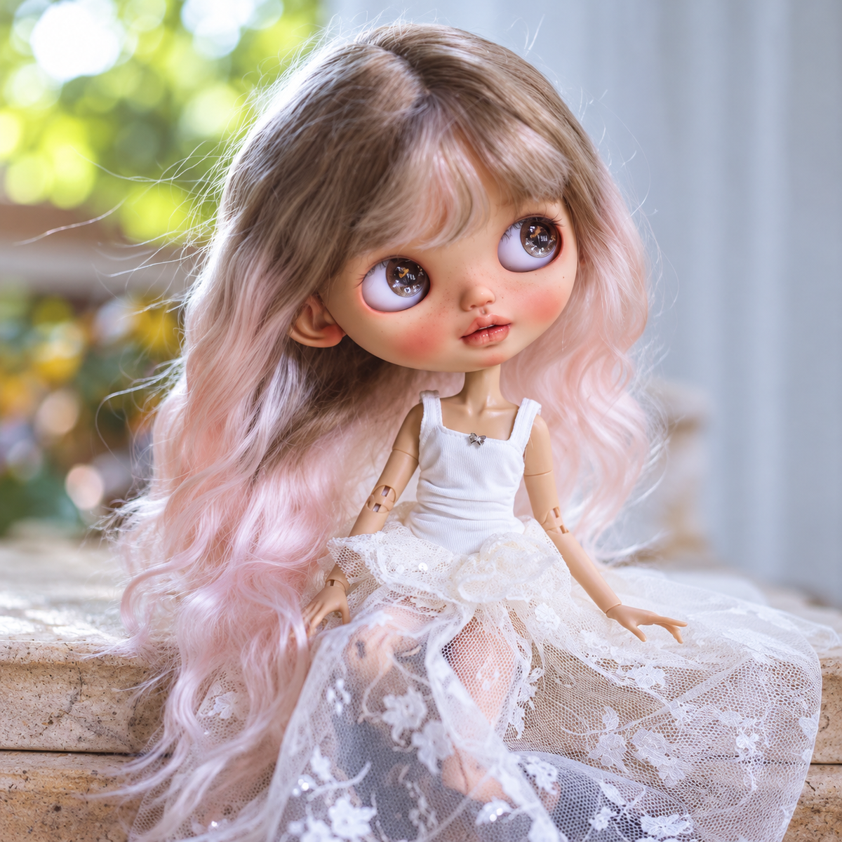 Handmade Highlighted Mohair Wig for Blythe Dolls – Custom Hard Cap Doll Wig