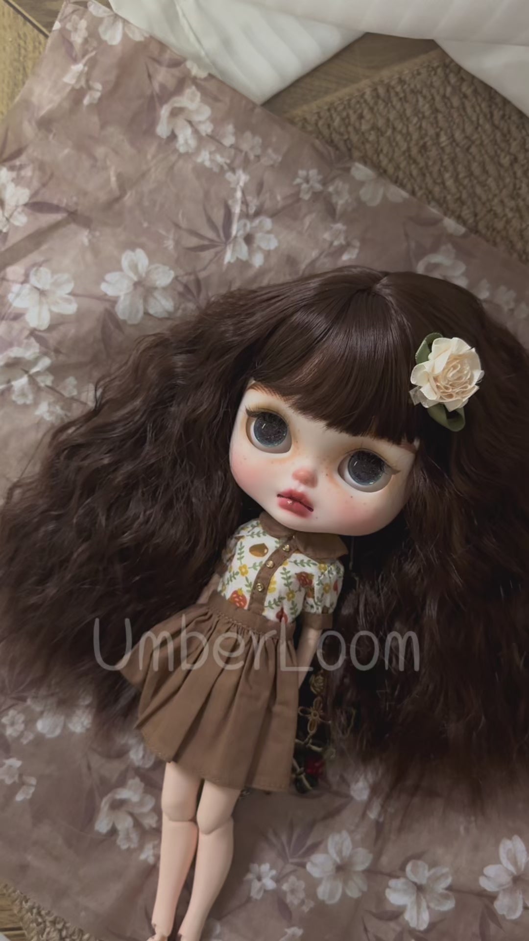 Customized Blythe Doll Full Set – Handmade Doll with Wig, Outfit &19-Joint Body